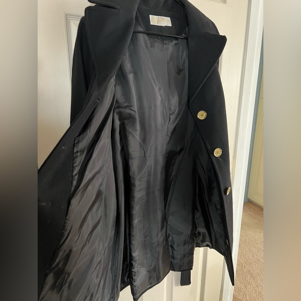 Michael Kors hooded peacoat with belt - Picture 3 of 4